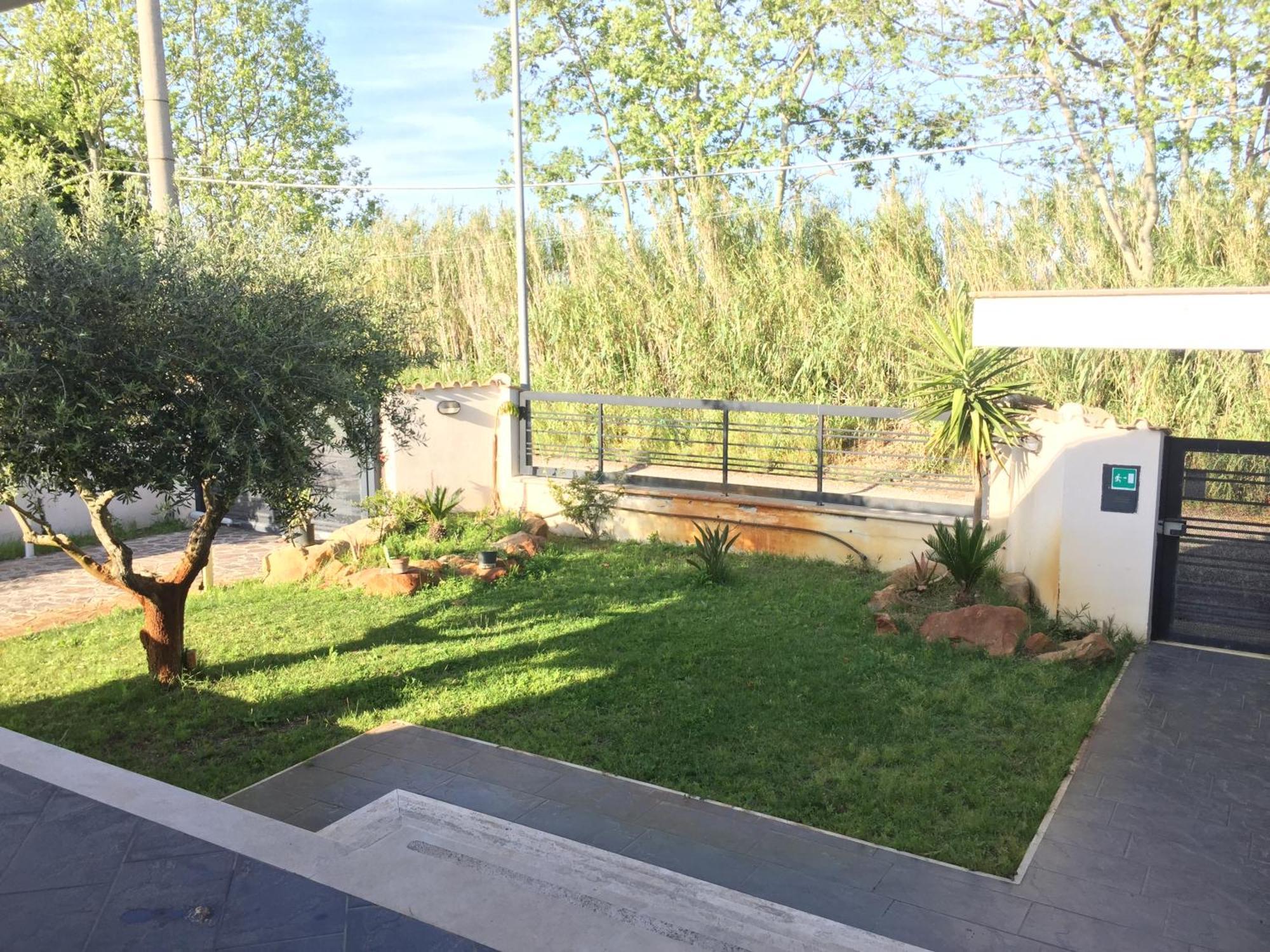 Bed&Breakfast Riccio&Lella Fiumicino Buitenkant foto