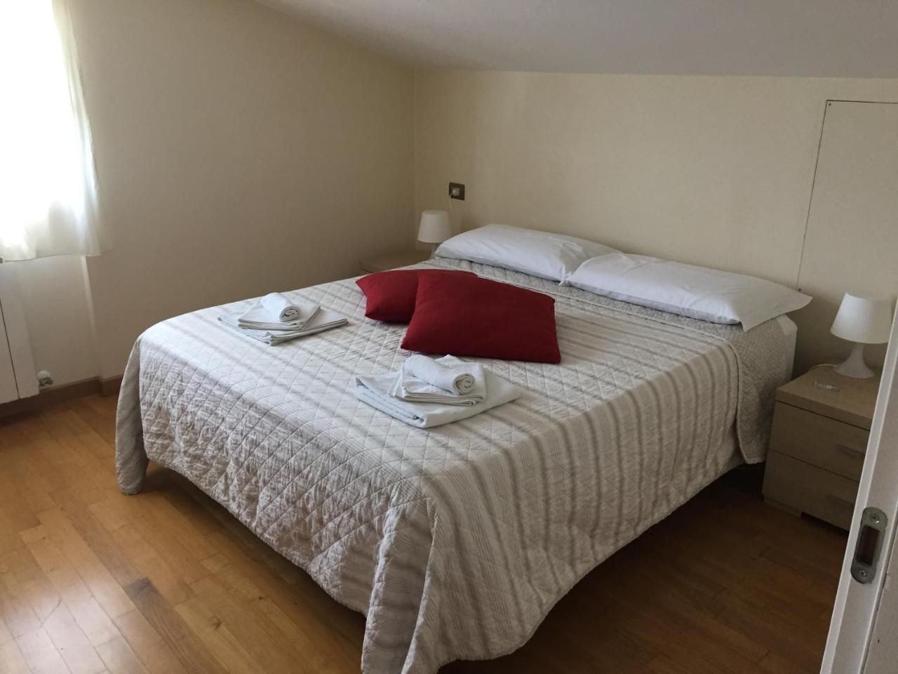 Bed&Breakfast Riccio&Lella Fiumicino Buitenkant foto